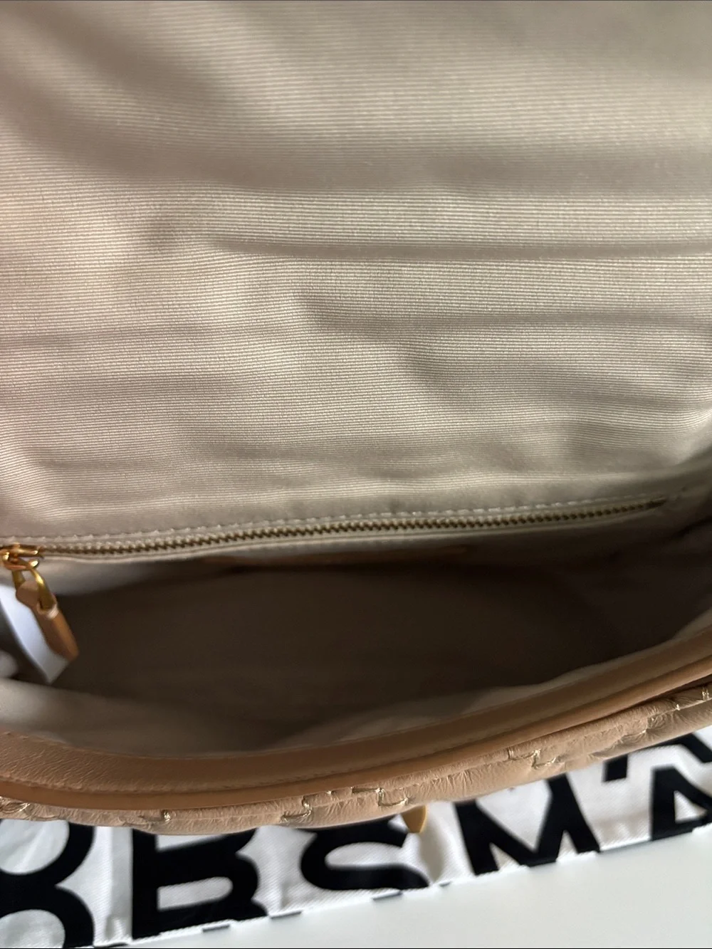 Marc Jacobs Quilted Leather Shoulder Bag - Picture 6 of 12
